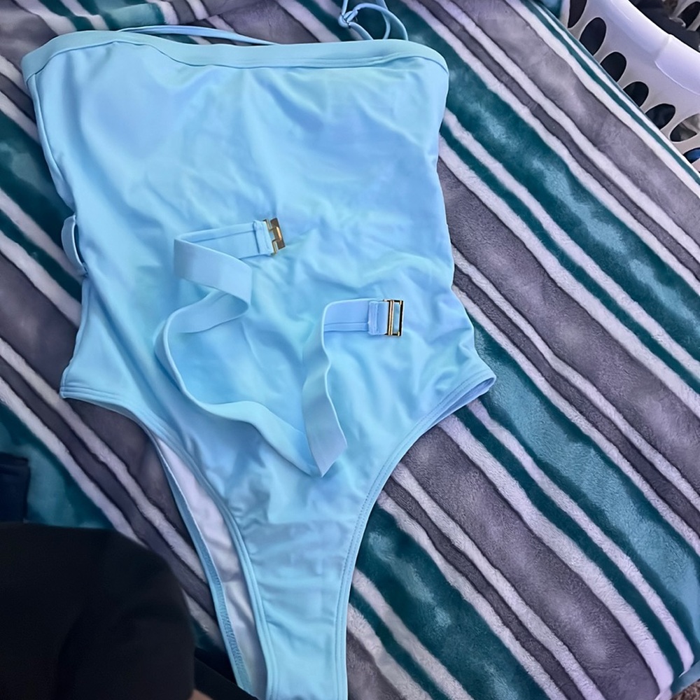 Womens bathing suit